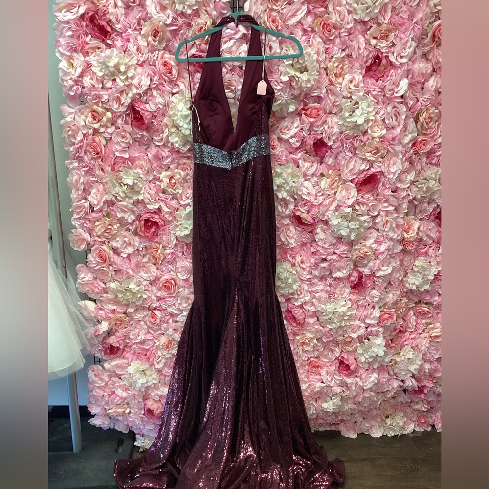 Jovani Size 4 Burgundy Halter Beaded V Neck Mermaid Long Dress - Picture 5 of 6